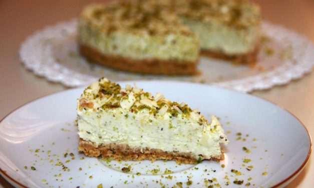 Cheesecake al pistacchio senza glutine